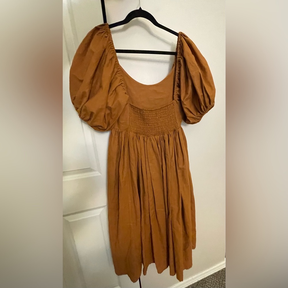 Elegant Brown Midi Dress - Picture 8 of 16